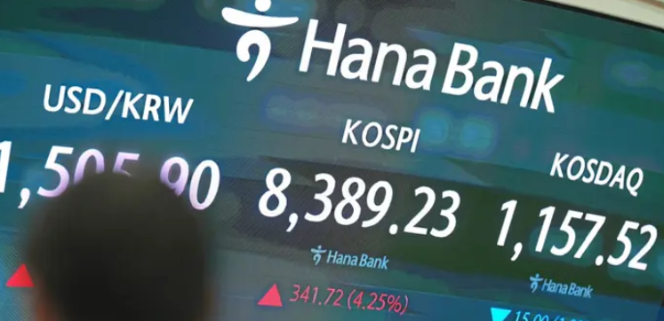 Banks race to defend turf ahead of stablecoin rules Banks race to defend turf ahead of stablecoin rules