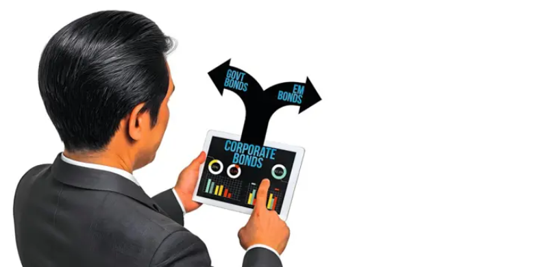 Bond strategies pivot to govts, EMs