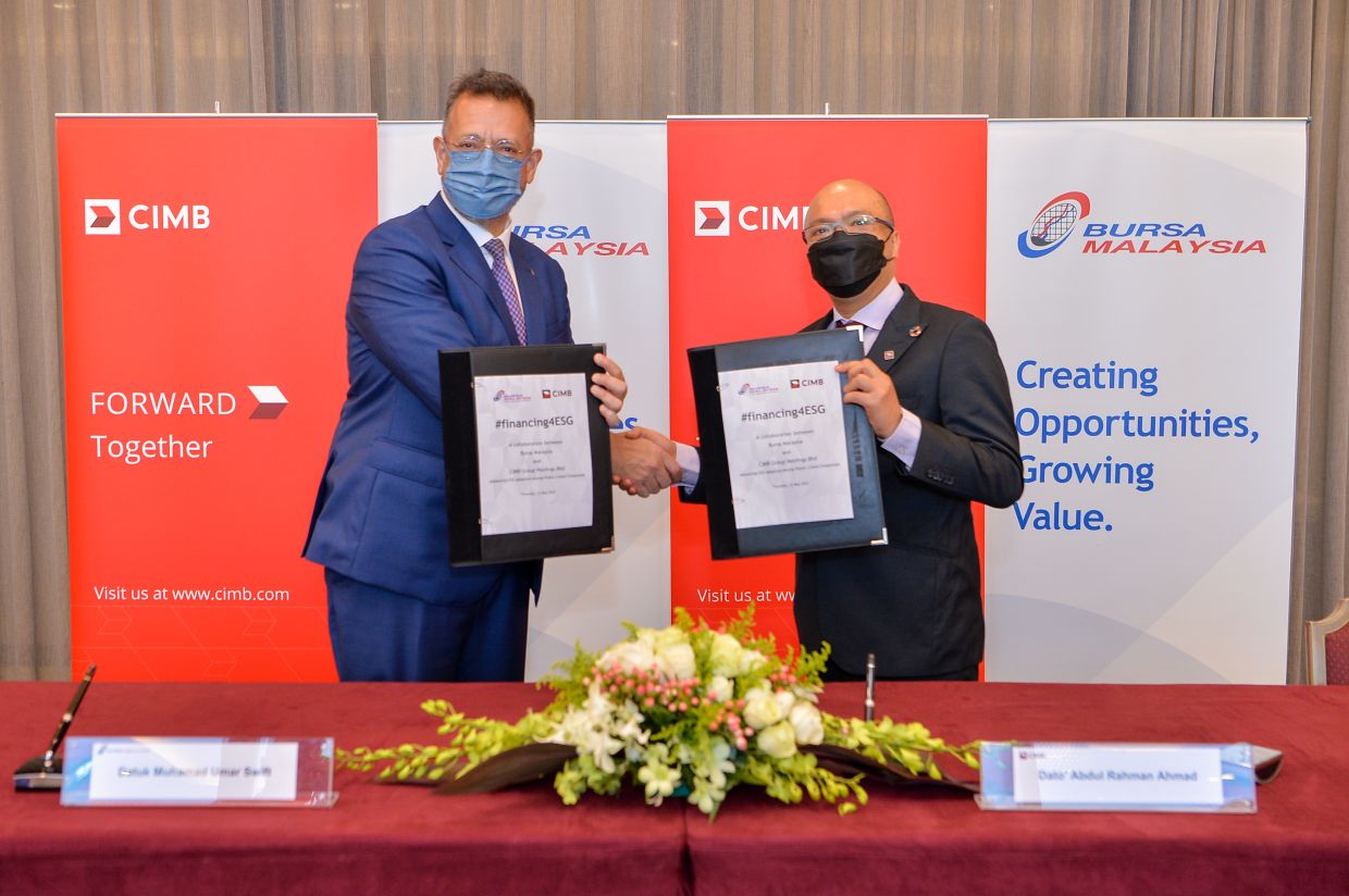 Bursa, CIMB Ink Deal to Hasten ESG Adoption Bursa, CIMB Ink Deal to Hasten ESG Adoption